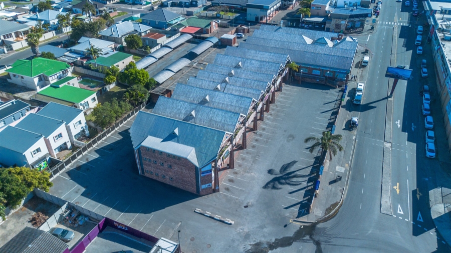 Commercial Property for Sale in Vincent Eastern Cape